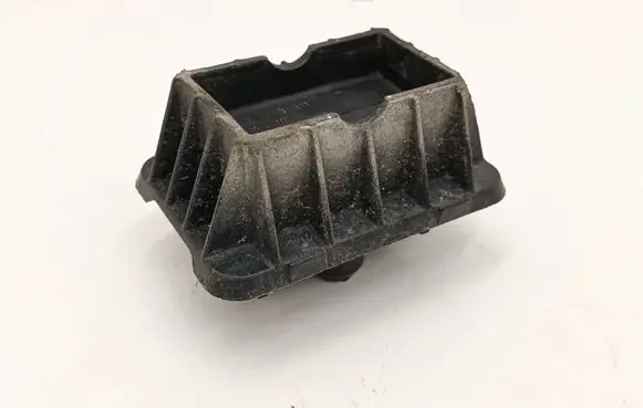 BMW X1 E84 Jacking socket point 7123311