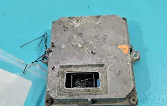 Headlight ballast module Xenon