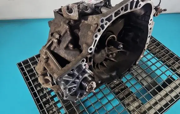 Toyota RAV 4 (XA40) Manual 5 speed gearbox HY1C8N IMPRK1568392