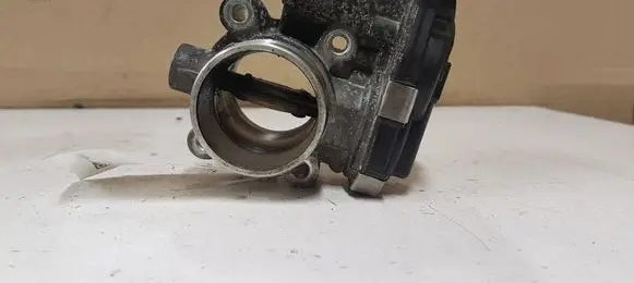 Opel Astra K Throttle body valve 55496779