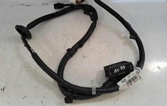 Toyota Avensis T270 Handbrake wiring loom/harness 8216405030 8216405030G