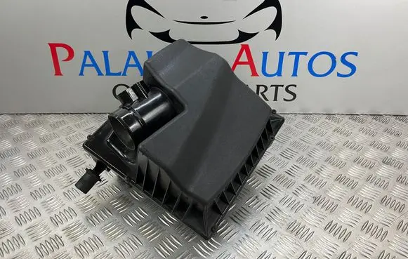 Opel Astra J Air filter box 13256899