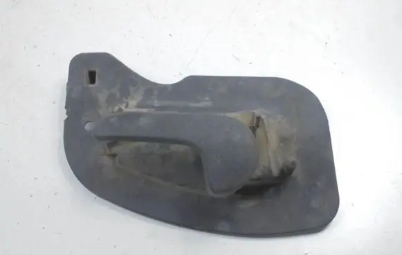 Opel Combo C Front door interior handle 13104263G
