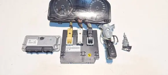 Volkswagen Golf Plus Engine ECU kit and lock set 03C906024CK 5M0920873CX 1K0937086AA