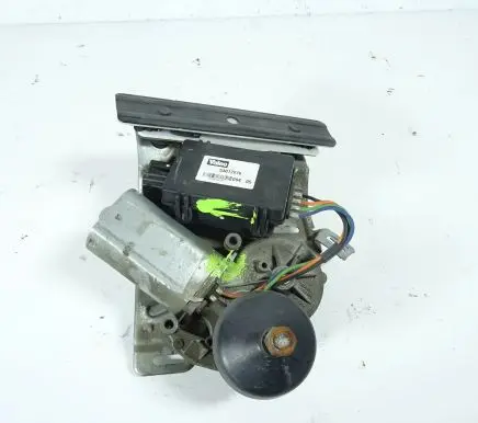 Ford Explorer Rear window wiper motor P53023612