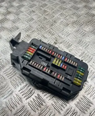 BMW X5 F15 Fuse module 9316568