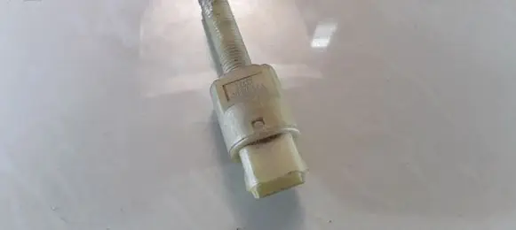 Volkswagen PASSAT B5 Brake pedal sensor switch A0945515A