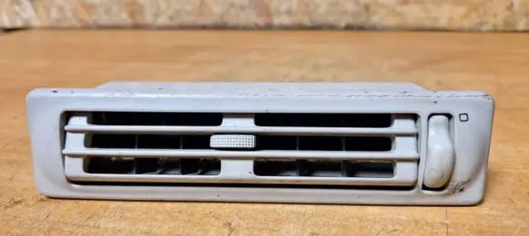 Volkswagen Transporter - Caravelle T4 Dash center air vent grill 703820963