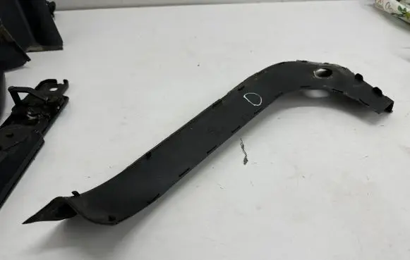 Audi A8 S8 D4 4H Other trunk/boot trim element 4H0853268