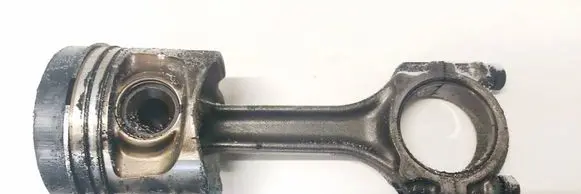 Chrysler Voyager Piston with connecting rod 2011F