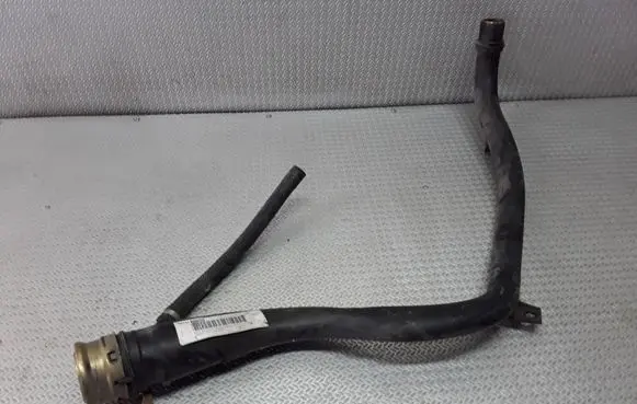 BMW 7 E65 E66 Fuel tank filler neck pipe 