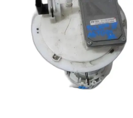 Hyundai Tucson TL In-tank fuel pump 31110-D7050