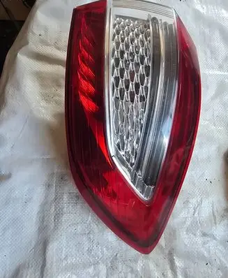 Ford Mondeo MK IV Rear/tail lights BS7113404B 0374D
