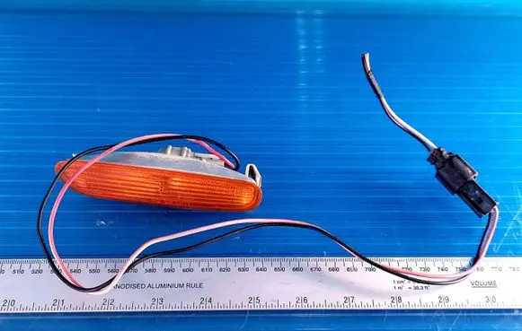 Volvo S40, V40 Front indicator light FR30613666