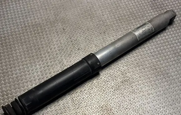 Rear shock absorber/damper