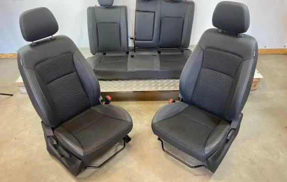 Suzuki SX4 S-Cross Seat set 
