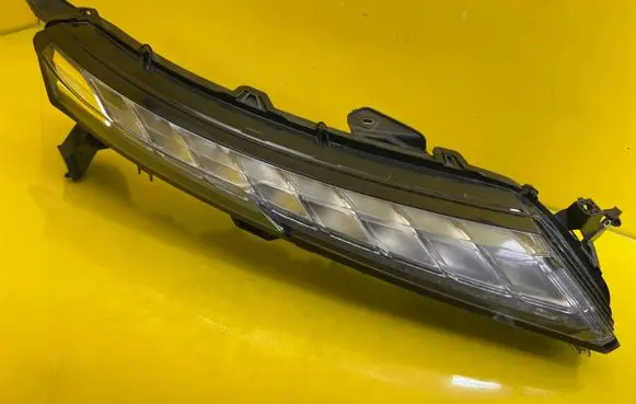 Mitsubishi Eclipse Cross Headlight/headlamp 92206010
