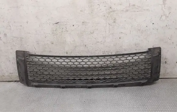 Land Rover Freelander 2 - LR2 Front bumper upper radiator grill 6H5217K946A