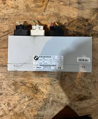 BMW 3 F30 F35 F31 Tailgate/trunk control unit/module 7343935