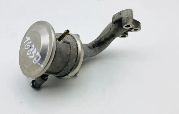 Audi Q7 4M EGR valve 06E131102M