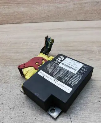Volkswagen PASSAT B6 Airbag control unit/module 3C0909605J 391130
