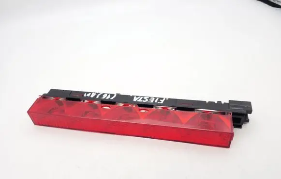Ford Mondeo Mk III Third/center stoplight 1S7113A613A