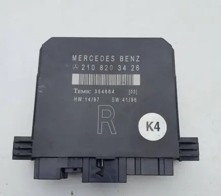 Mercedes-Benz E W210 Door control unit/module 2108203426 354664