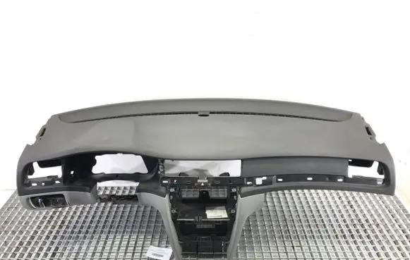 Skoda Superb B6 (3T) Dashboard 