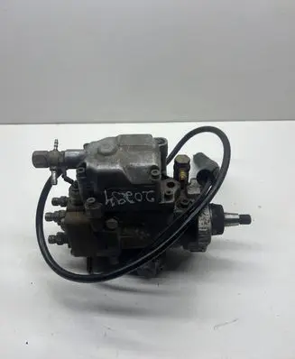 Audi A6 S6 C4 4A Fuel injection high pressure pump 0460415994 046130108F