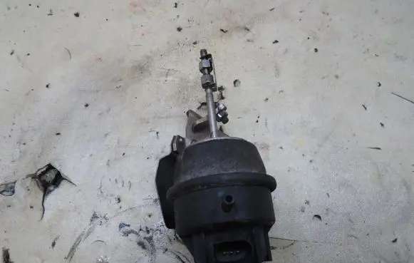 Audi Q5 SQ5 Turbo solenoid valve KRIS235789