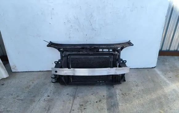 Audi A3 S3 8P Front bodywork piece 