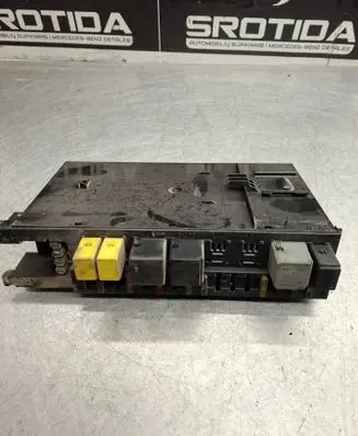 Mercedes-Benz E W211 Fuse module 2035451801 5DK00848640