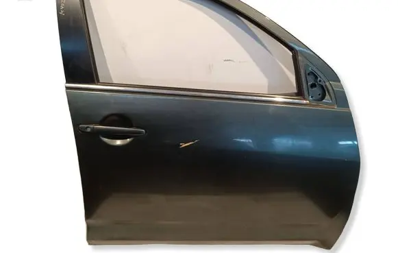 Peugeot 4007 Front door 