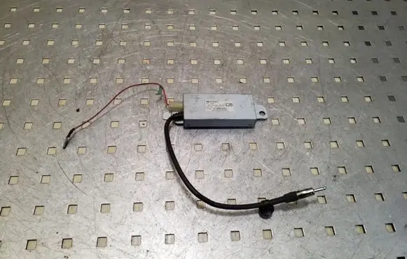Opel Antara Aerial antenna amplifier 96628318