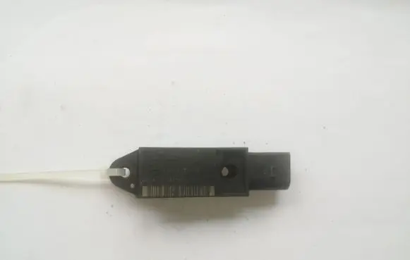 Mercedes-Benz E W211 Airbag deployment crash/impact sensor A0028202726 25571203A4
