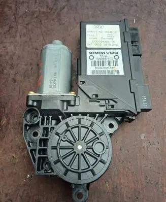 Audi A2 Front door window regulator motor 8Z1959801A 5WK48051AB 9700104329106
