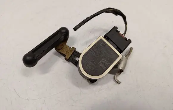 BMW 5 F10 F11 Headlight/headlamp level sensor 37146784072 37146860843 37146870000