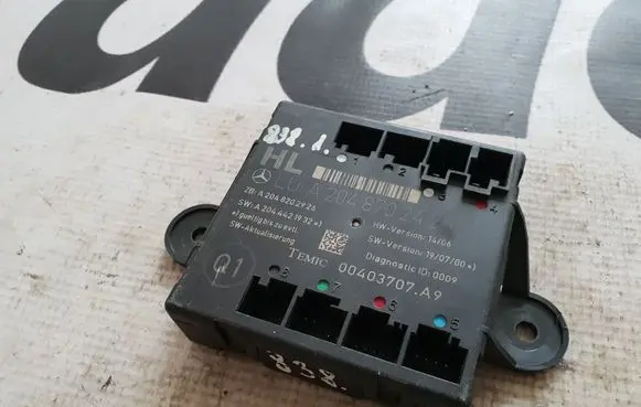 Mercedes-Benz C W204 Door control unit/module A2048702426 2048702426