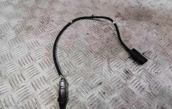 Opel Corsa E Lambda probe sensor 55581760