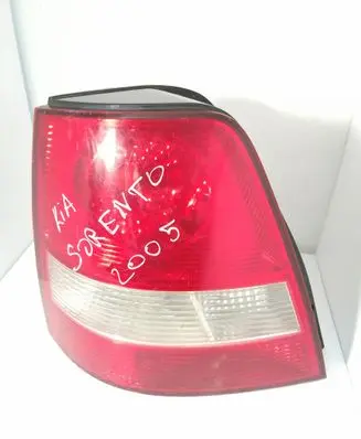 KIA Sorento Rear/tail lights 924013E0