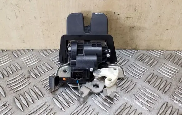 Audi Q5 SQ5 Tailgate/trunk/boot lock/catch/latch 8R0827505