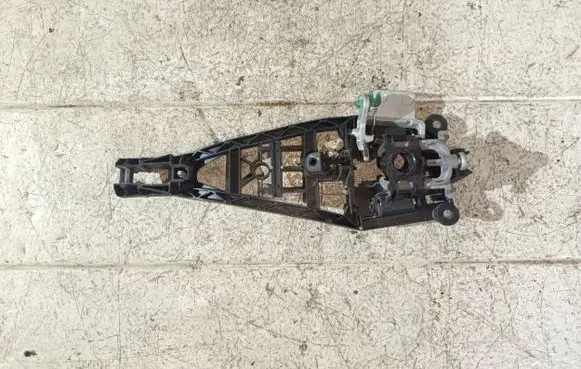 Opel Zafira B Front door interior handle 24463524