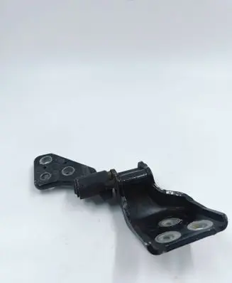 Peugeot Partner Loading door lower hinge 