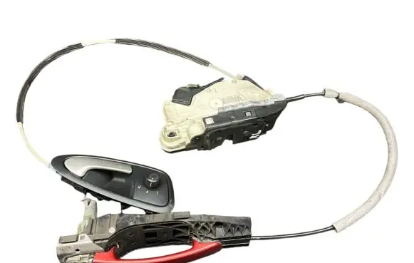 Seat Ibiza IV (6J,6P) Front door lock 26A5N2837016A