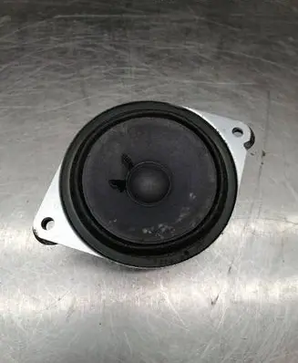Toyota Aygo AB10 Front door speaker 8616052010