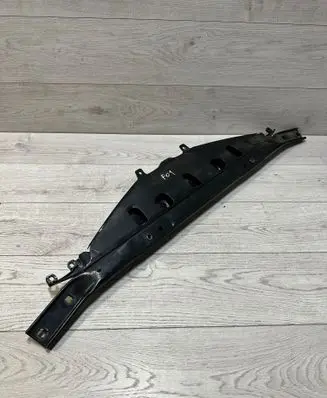 BMW 7 F01 F02 F03 F04 Top upper radiator support slam panel 7199417 18035210 7183851