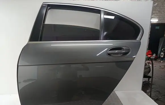 BMW 7 E65 E66 Rear door