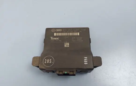 Volkswagen Touran I Gateway control module 1K0907530F 1K0907951