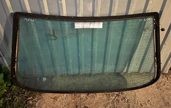Mercedes-Benz E W210 Rear windscreen/windshield window A2106701580 2106701580
