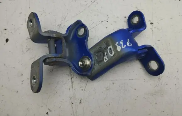 Toyota C-HR I Front door hinge set 
